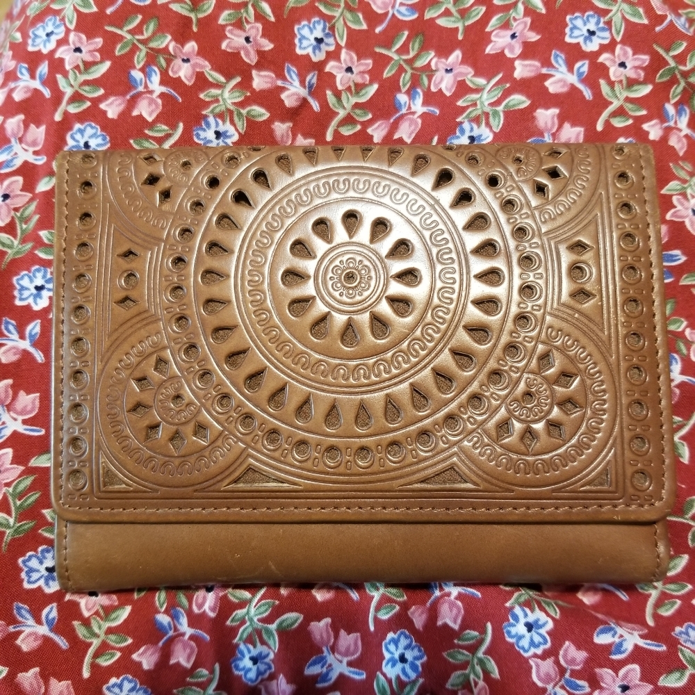 Fossil Brown Leather Tri-Fold Wallet